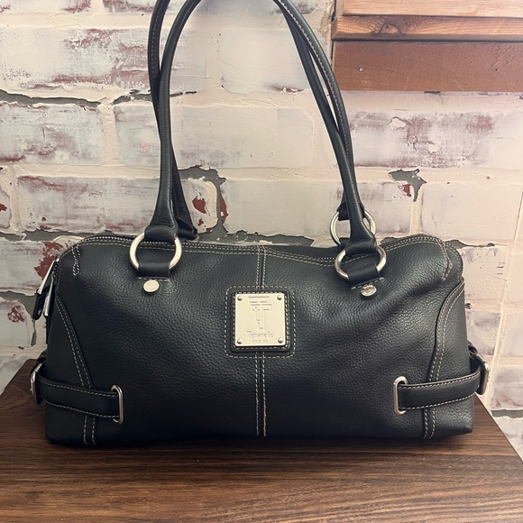 Tignanello Black Leather Shoulder Bag - Picture 7 of 12